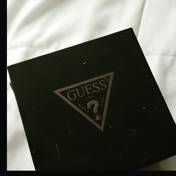 beautiful womens watch - Picture 7 of 7